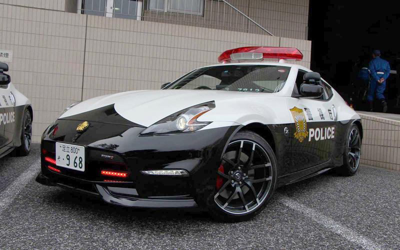 Nissan 370Z JapānaJapānas... Autors: Charged 40 Interesantākie policijas auto pasaulē.