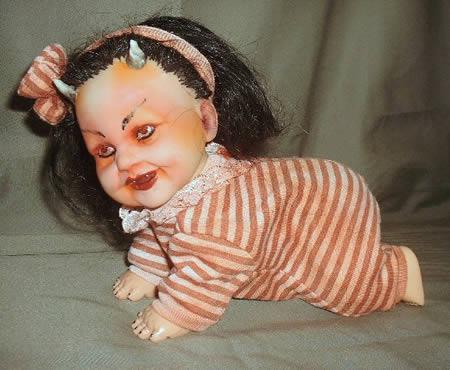  Autors: DiskoSeene Creepy dolls