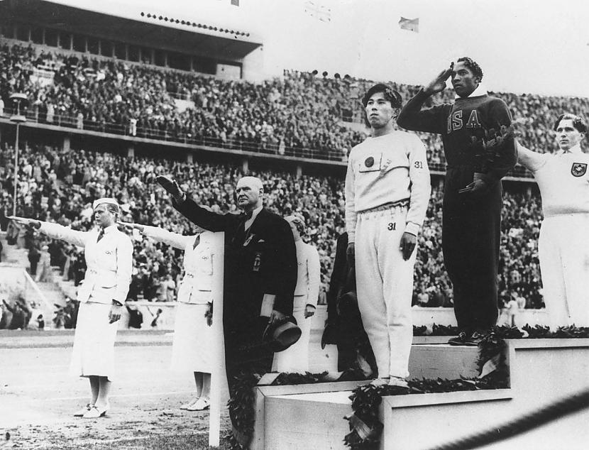 Četrkārtējais olimpiskais... Autors: Lestets Džese Ouenss - tumšādainais, kurš uzvarēja nacistu olimpiādē