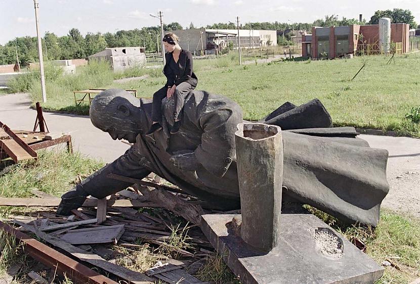 Uz 1991 g 1 septembrī nogāztās... Autors: Lestets PSRS sabrukums vēl neredzētās bildēs