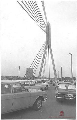 1981 gada 21 jūlijs Pirmie... Autors: ĶerCiet Bildes no Vanšu tilta celtniecības 1977/81. gadā