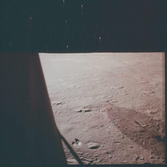  Autors: Lestets Šīs Mēness bildes vajadzēja pārbaudīt divreiz pirms to publiskošanas