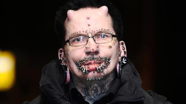 58 gadus vecajamnbspRolfam tie... Autors: nolaifers Stilīgi vai tomēr slimi?!