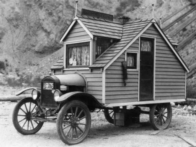 Ford T modelis 1920to gadu... Autors: Lestets 12 mājas uz riteņiem no 20. gs. sākuma