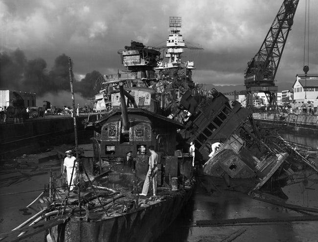 Bojātie karakuģi jūras bāzē... Autors: Altenzo 24 attēli no Pērlhārboras uzbrukuma