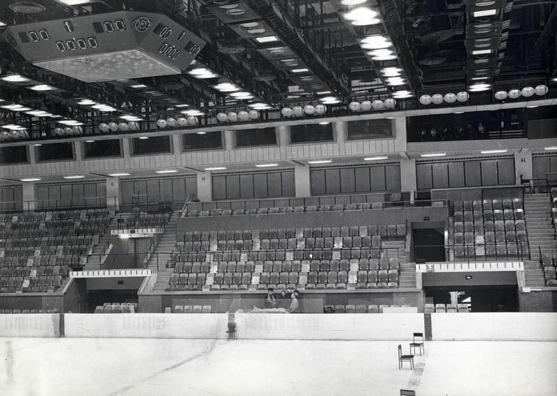 nbspnbsp Hokeja halle bija... Autors: pyrathe PSRS laiki: Rīgas Sporta pils