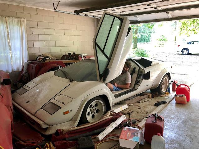  Autors: Lestets Viņš atrada savas vecāsmātes garāžā 1981. g. "Lamborghini Countach"!