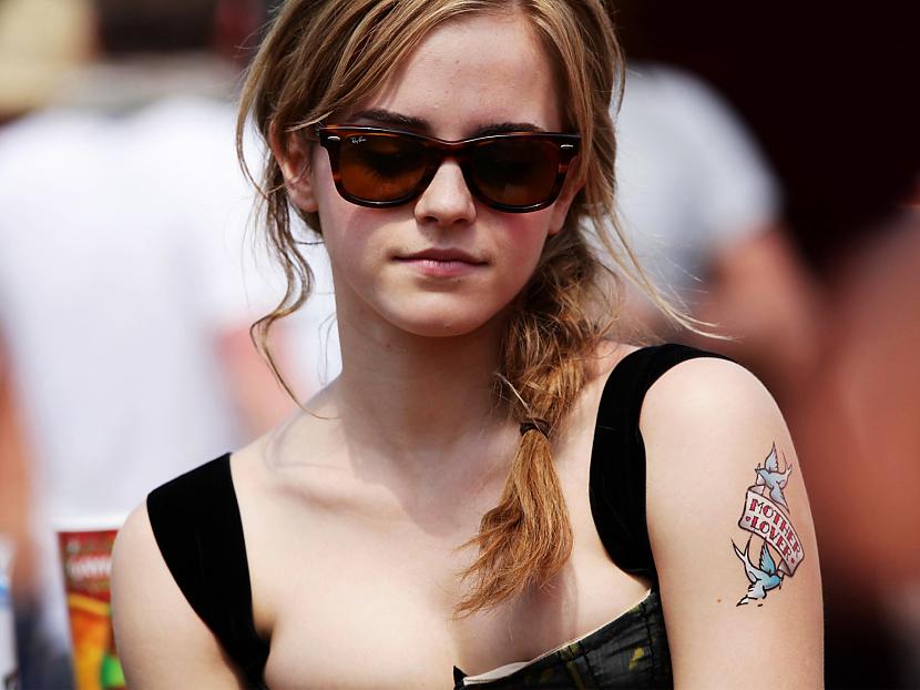  Autors: mazais28 Emma Watson