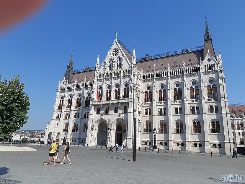 Lai Parlamenta ēku uzbūvetu... Autors: Juris1604 Ceļojuma piezīmes. Ungārijas parlaments.