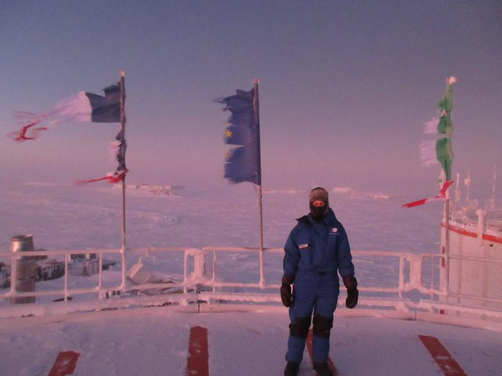 nbsp4 mēnescaronus gadā... Autors: matilde 7 fakti par to, kā dzīvo cilvēki Antarktīdā
