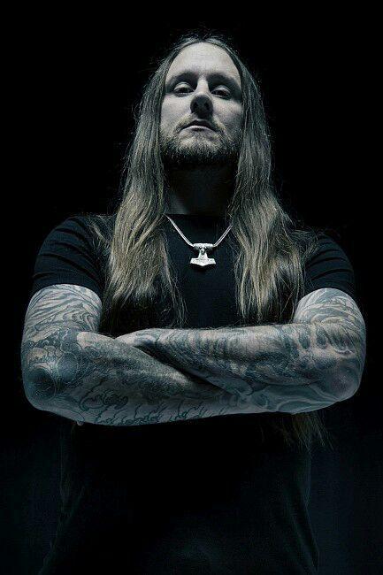 Ted Lundstroumlm minus bass... Autors: metal4life Grupa "Amon Amarth''