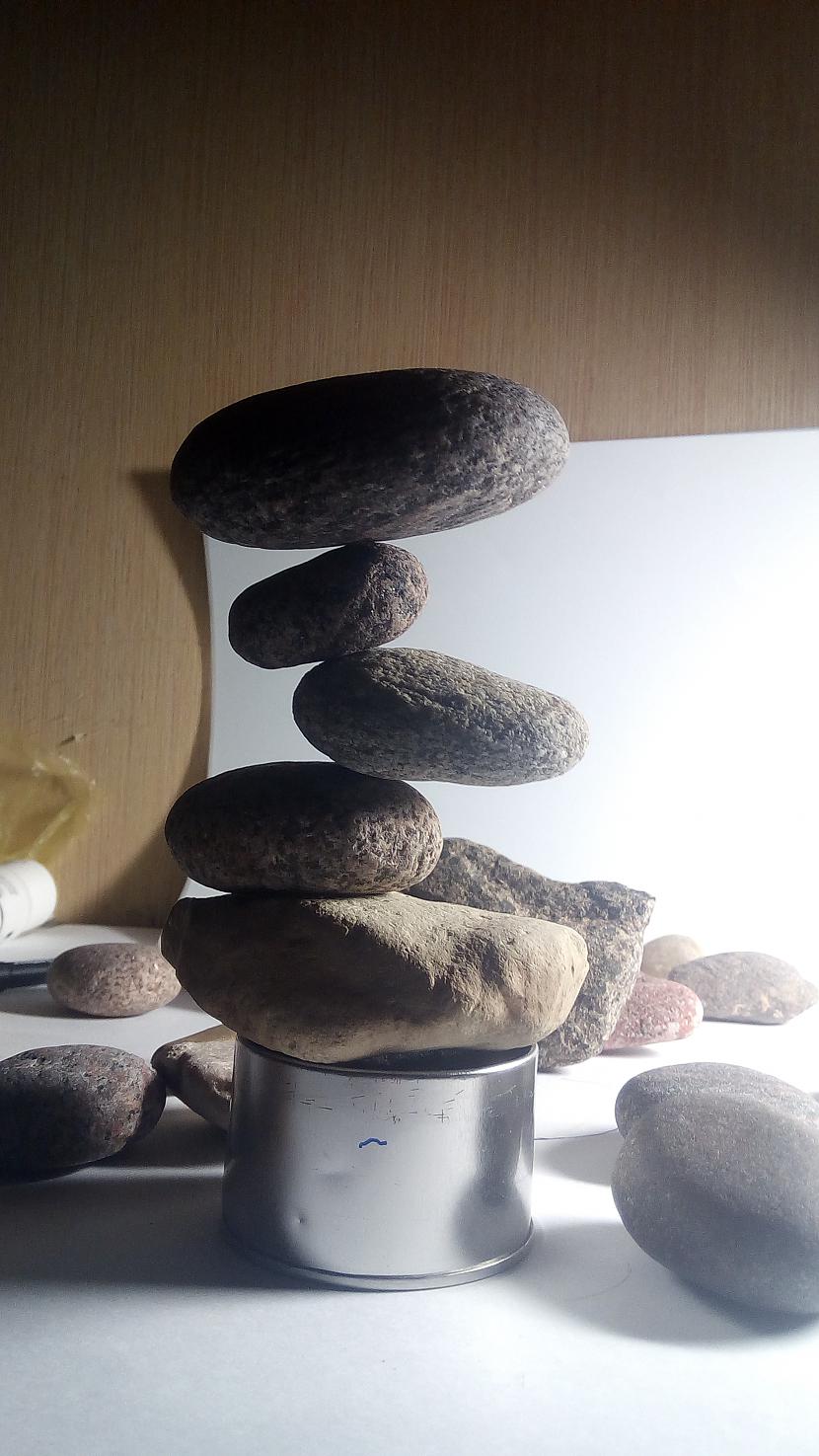  Autors: Augusts.sem Stone balancing.