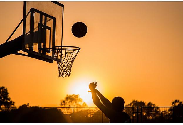 BasketbolsJa vēlies labi... Autors: Pendragons13 13 sporta veidi, kas dedzina visvairāk kalorijas