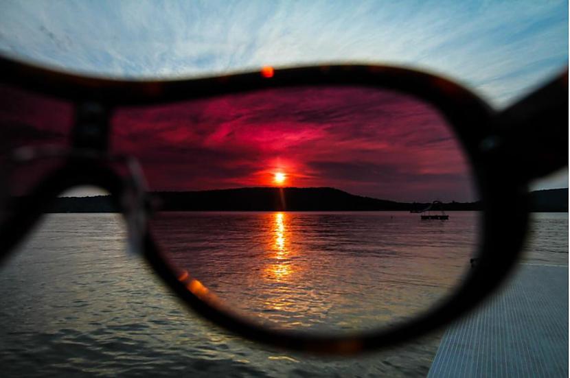 Saulesbrilles kā filtrsZini to... Autors: The Diāna 12 laifhaki tavam telefonam