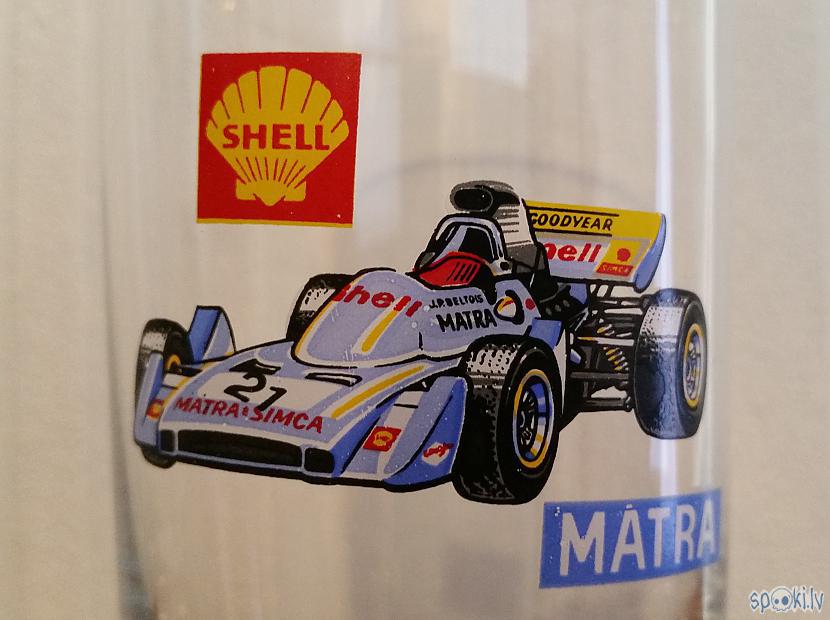  Autors: pyrathe Nostalģija: glāzes ar Formula-1 attēliem