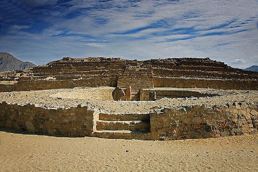 nbspPilsēta ir uzskatāma par... Autors: Lestets Karalas pilsēta - senākā Dienvidamerikas civilizācija