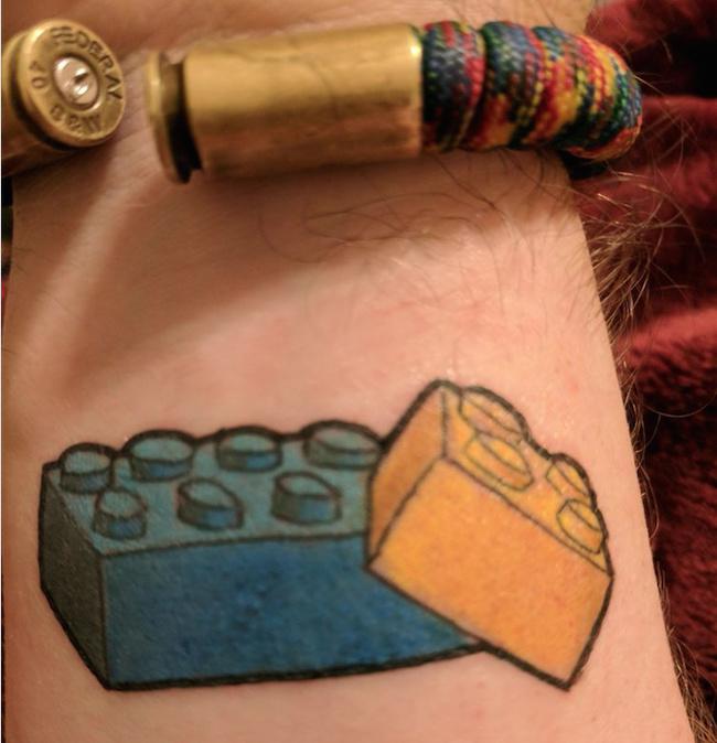  Autors: Fosilija Daži briesmīgi tetovējumi, ko varēja uztetovēt tikai idioti