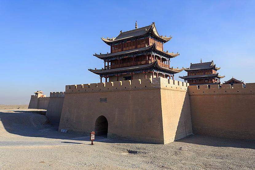 Lielais Ķīnas mūris Autors: matilde Iecienīti tūristu apskates objekti visā pasaulē no cita rakursa (17 attēli)
