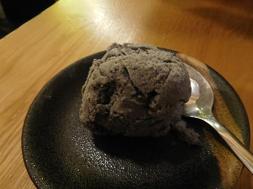 Melnā Sezama saldējums Autors: turistsr@speles Nedaudz no Melburnas...