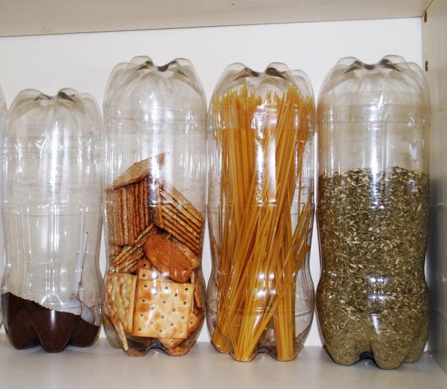 Uzglabāscaronanas trauciņi Autors: Fosilija Foršas idejas parasto plastmasas pudeļu izmantošanai