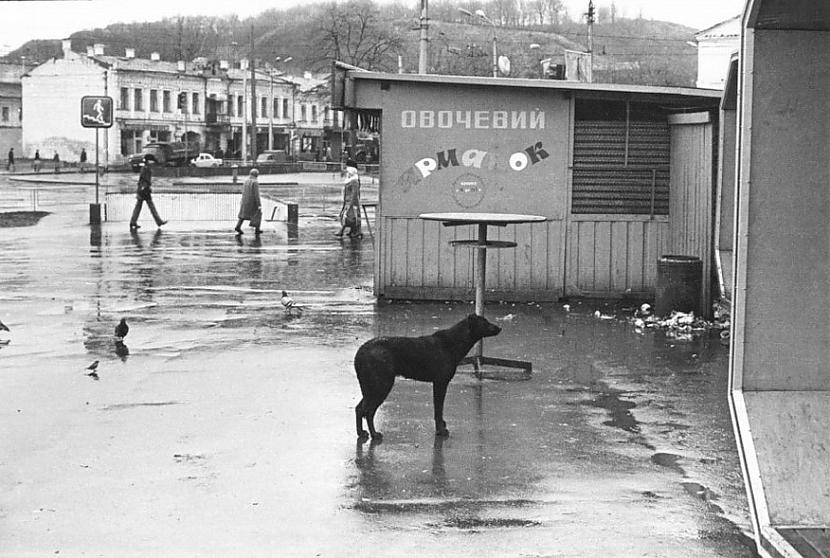 Tikai nedomājiet ka tā... Autors: Lestets PSRS laiku Kijevas ikdiena kādreiz aizliegtajās fotogrāfijās