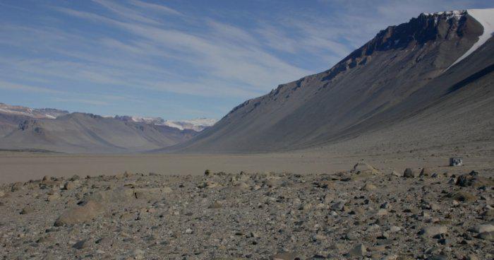 Sausās ielejas... Autors: Fosilija 6 neparastas planētas vietas, kas pārsteidz ar savu skaistumu (6 foto)