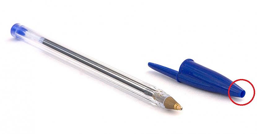 Diez vai tu esi aizdomājies... Autors: Lestets Iemesls pildspalvu uzgaļu caurumam ir pārsteidzoši vienkāršs!