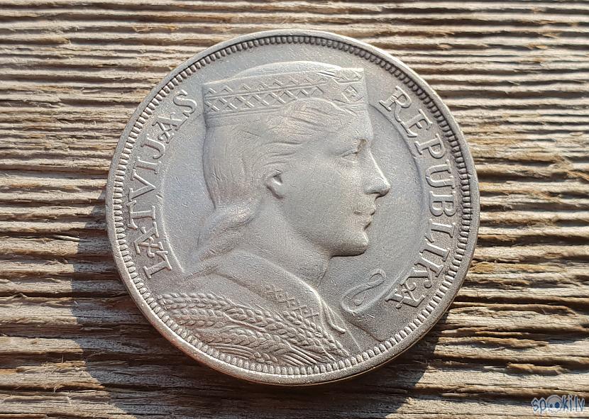 Visskaistākā no Latvijas... Autors: pyrathe Visas 1. Latvijas Republikas monētas