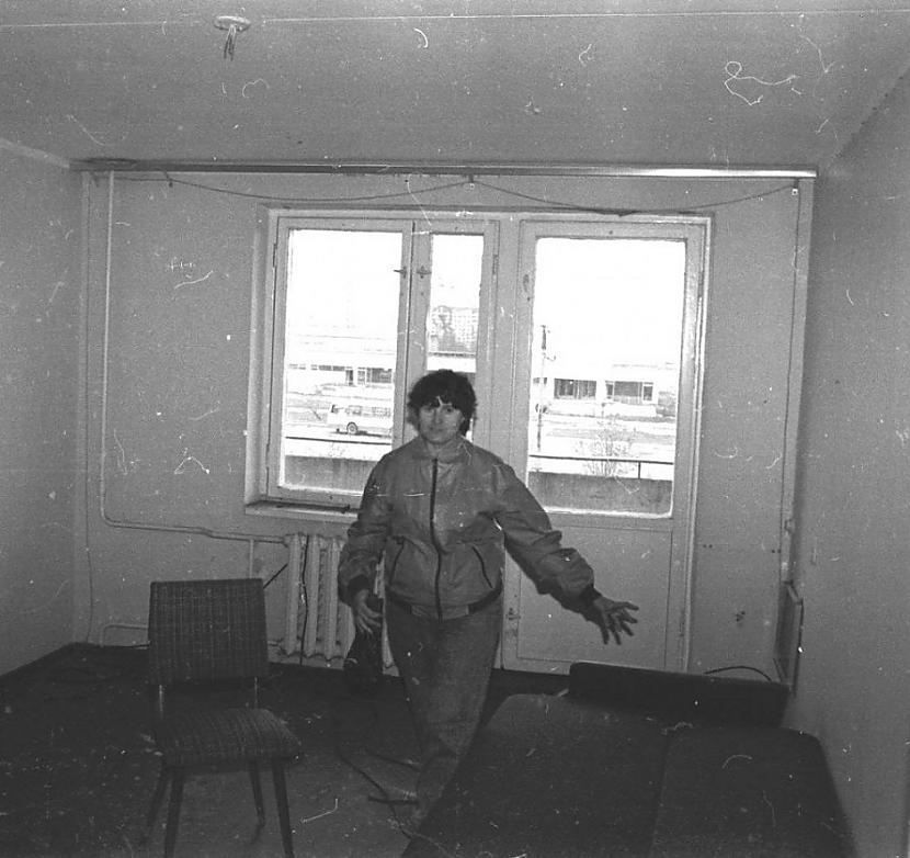 Pripjatas dzīvokļa tipiska... Autors: Lestets Kā izskatījās Pripjata 90-tajos gados