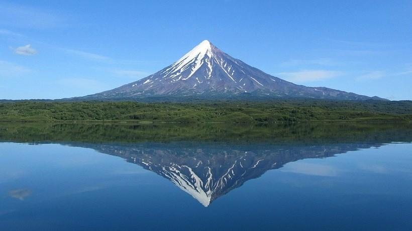 Tas ir Fudži kalnsKronocka... Autors: Lestets 10 neparastas vietas, pēc kurām nevar atpazīt, ka tā ir Krievija
