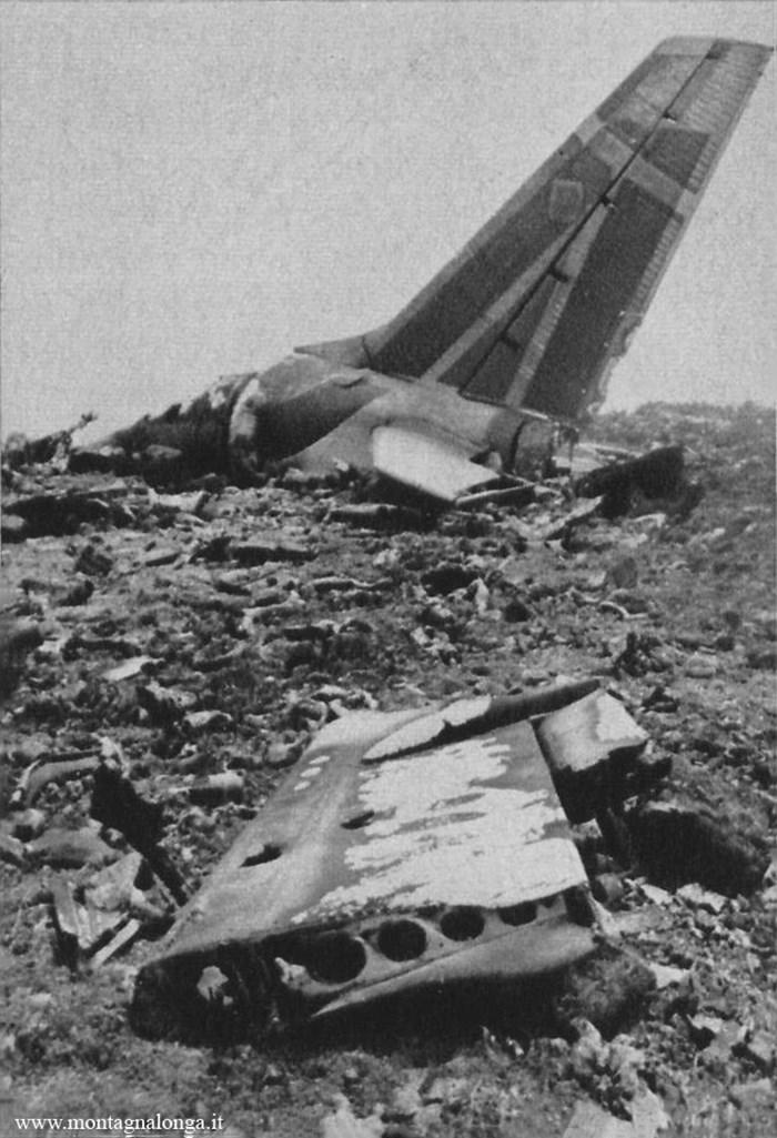  Autors: Testu vecis Komerciālo lidaparātu katastrofu bildes (1967.g - 1972.g)