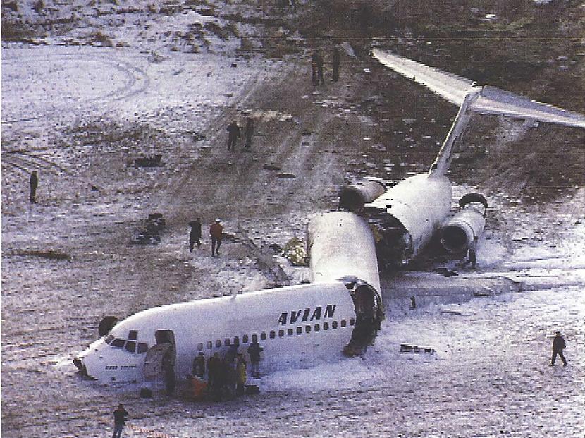 Scandinavian Airlines reiss... Autors: Testu vecis Komerciālo lidaparātu katastrofu bildes (Deviņdesmitie) 1990.-1994.g