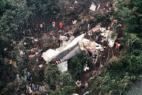 Asiana Airlines reiss 733... Autors: Testu vecis Komerciālo lidaparātu katastrofu bildes (Deviņdesmitie) 1990.-1994.g