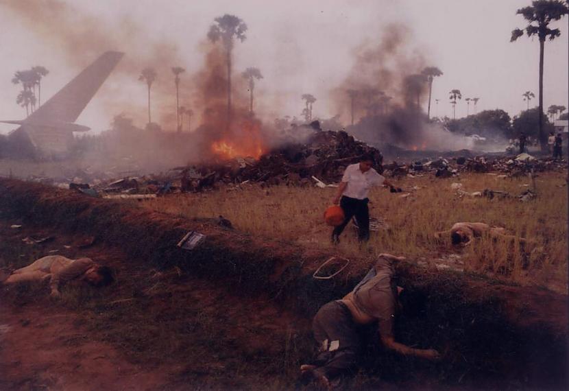  Autors: Testu vecis Komerciālo lidaparātu katastrofu bildes (Deviņdesmitie) 1994.-1999.g