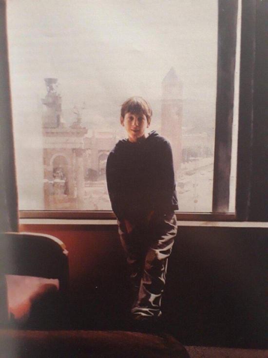 13 gadus vecais Lionels Mesi... Autors: Zibenzellis69 Interesantas fotogrāfijas no pagātnes (20 bildes)