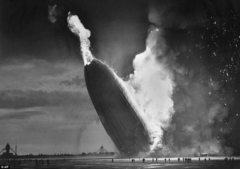 Par scaronausmām cilvēkiem kas... Autors: Zibenzellis69 Pusdienas uz Hindenburg klāja: retas fotogrāfijas no bēdīgi slavenā dirižabļa