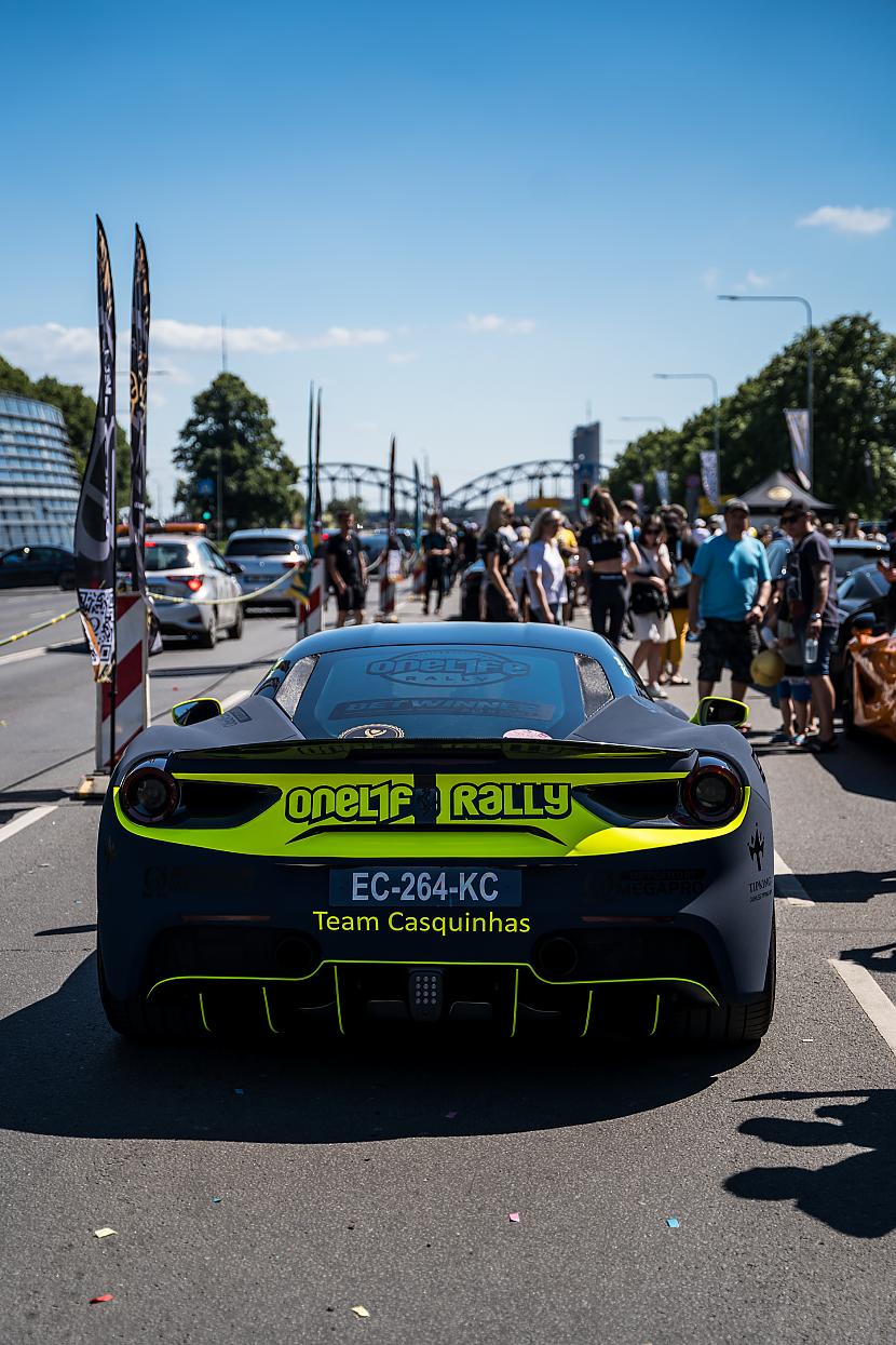  Autors: matilde FOTO ⟩ Rīgā sācies pasaulē lielākais super auto rallijs