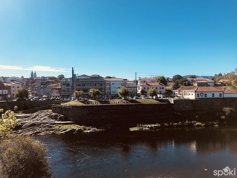 Izrādās pārbraucot pār upi... Autors: ezkins 10 dienas Portugālē. Un atkal Barcelos