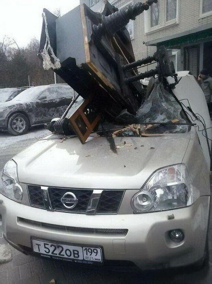 Tas ir pilnīgs muļķības  bet... Autors: Zibenzellis69 31 piemērs, kā izskatās slikta diena automašīnas īpašniekam