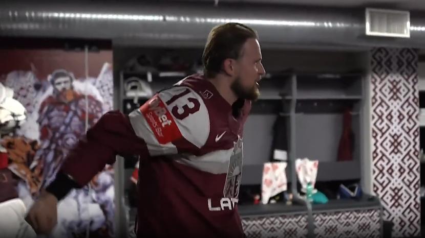 Latvijai vārtus guva Rihards... Autors: matilde VIDEO ⟩ Lūk, kas notiek Latvijas hokeja izlases spēlētāju ģērbtuvē pēc uzvaras