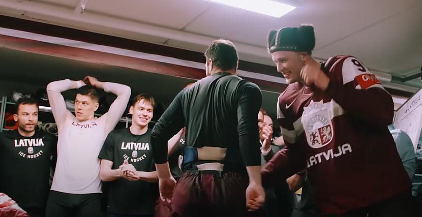 Scaronajā čempionātā Latvijas... Autors: matilde VIDEO ⟩ Viena diena kopā ar Latvijas hokeja izlasi